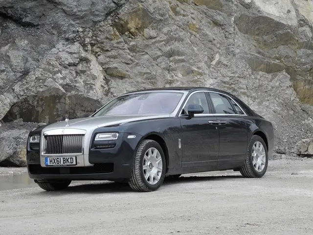 Rolls-Royce Ghost by Dietmar Stanka - Fanaticar