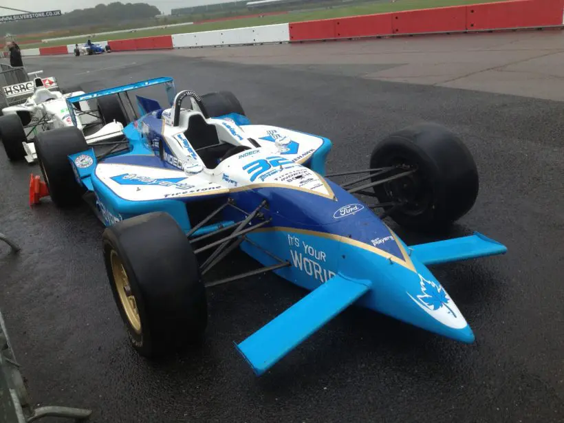 Formel1 Fahrzeug GT Academy Silverstone