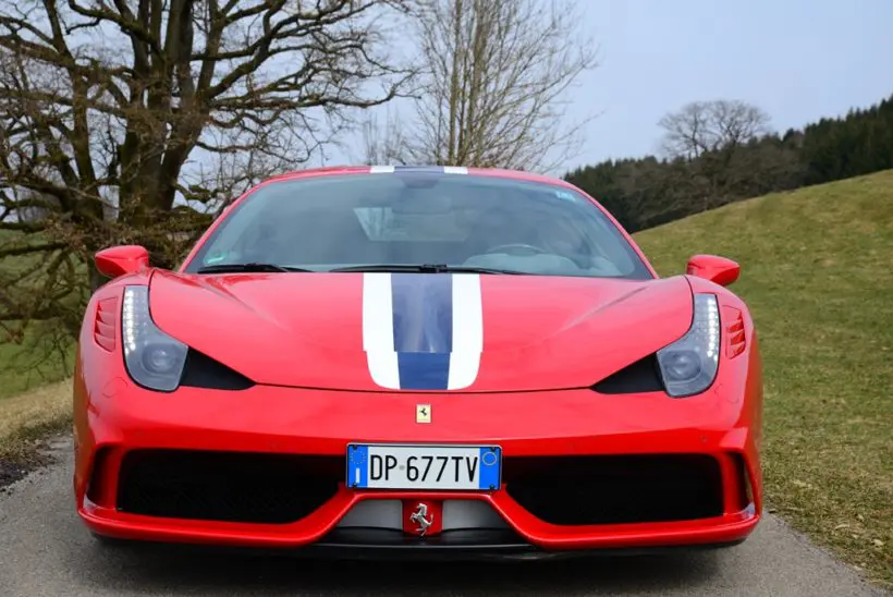 Ferrari 458 Speciale - Fanaticar Magazin