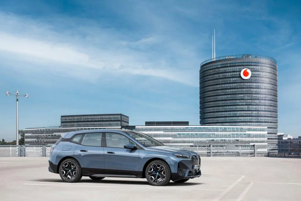 BMW iX mit 5G Technologie | Fanaticar Magazin