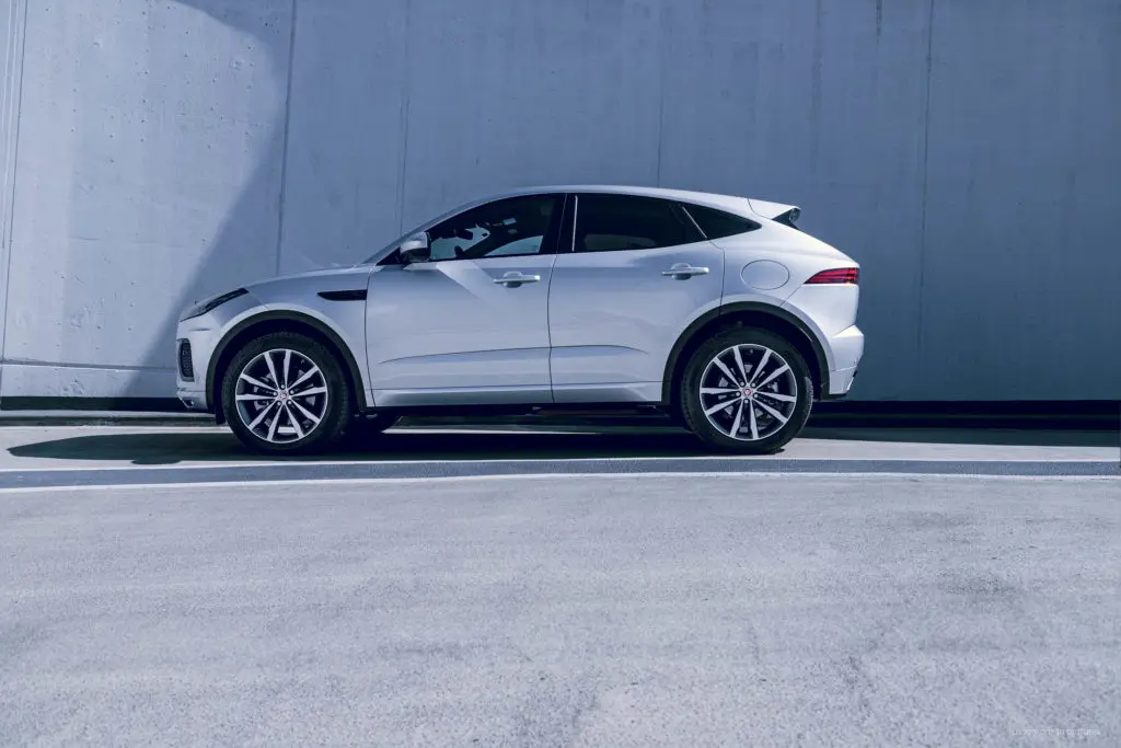 Jaguar E-Pace P300e | MarioRoman Pictures