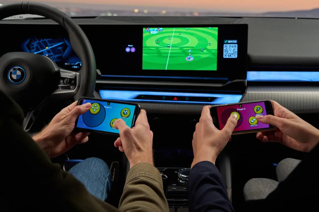BMW AirConsole - BMW i5 | Fanaticar Magazin
