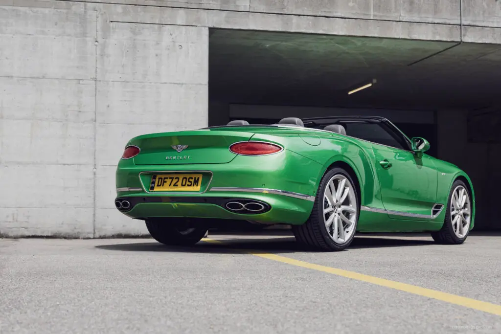 Bentley Continental GTC Azure - Apple Green | MarioRoman Pictures / Fanaticar Magazin