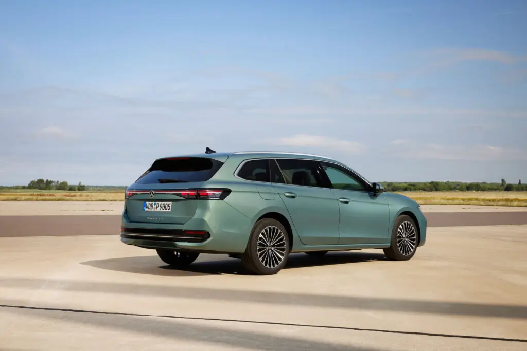 Der neue Volkswagen Passat (2024) | Fanaticar Magazin