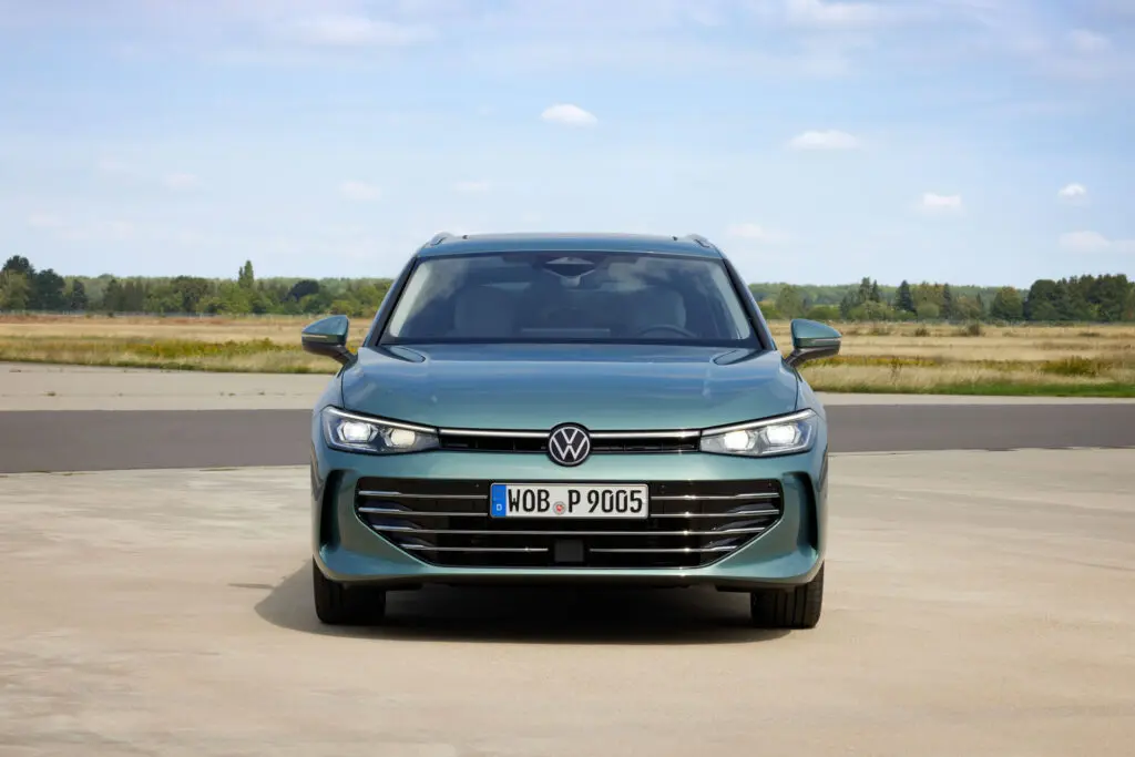 Der neue Volkswagen Passat (2024) | Fanaticar Magazin
