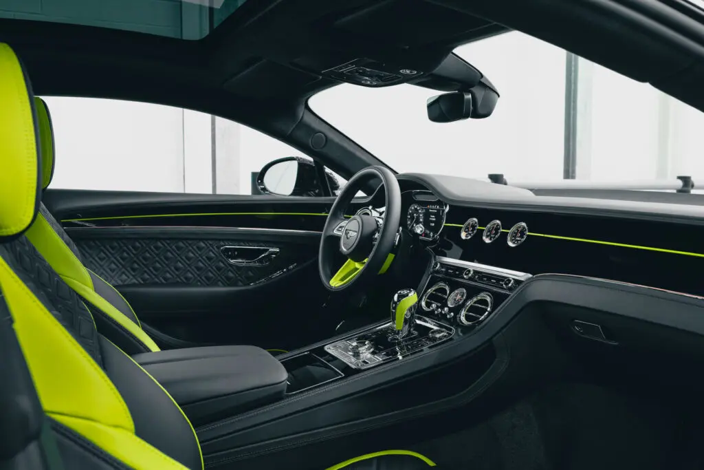 bentley v8 mulliner fanaticar2226