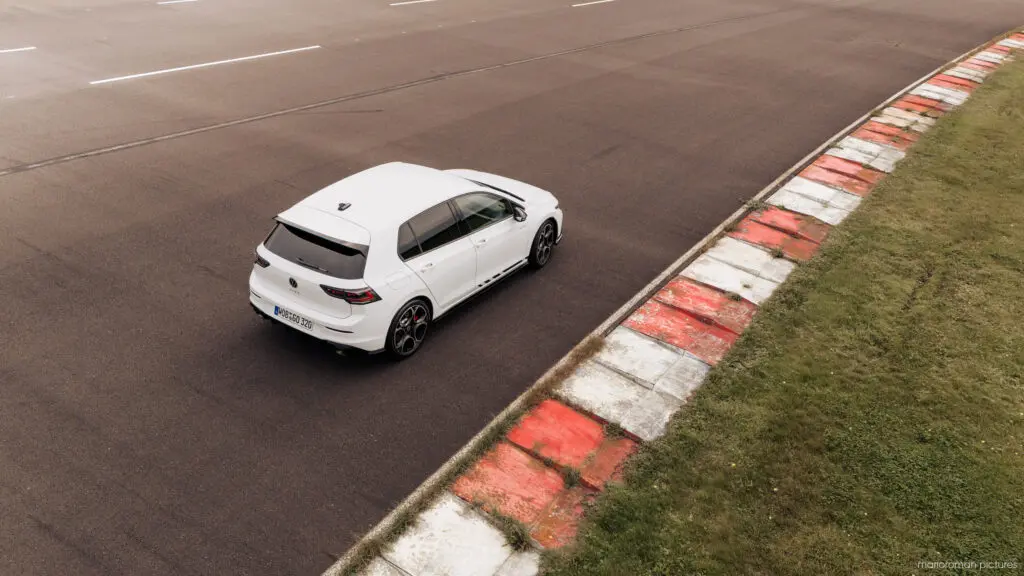2025 Volkswagen GTI Clubsport | Fanaticar Magazin