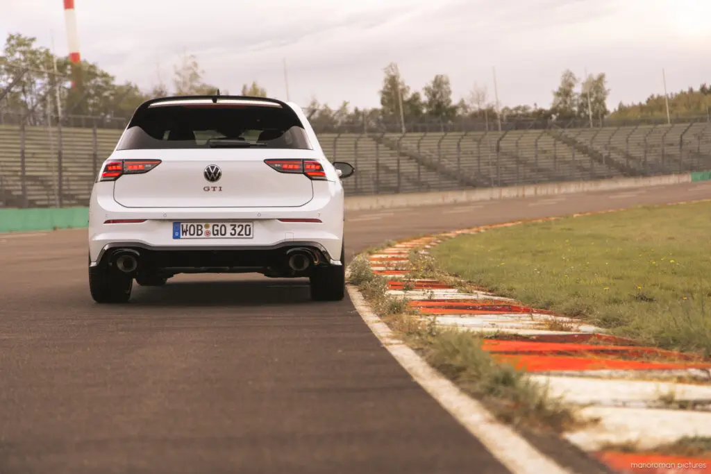 2025 Volkswagen GTI Clubsport | Fanaticar Magazin