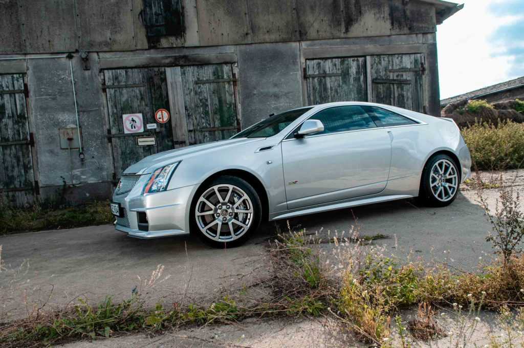 2011 Cadillac CTS-V Coupe // MarioRoman Pictures