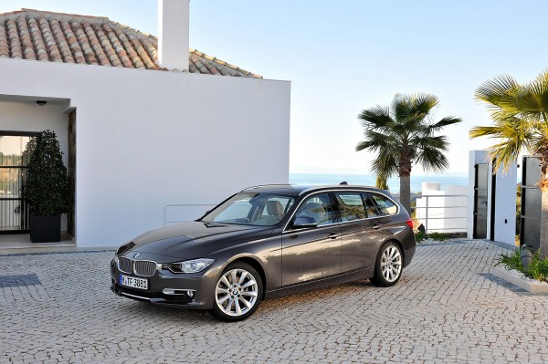 2012 BMW 330d Touring - Fanaticar