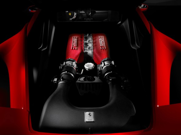 458 Italia Motor - by Ferrari - Fanaticar