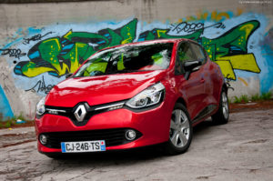 2013 Renault Clio by marioroman pictures - Fanaticar Magazin