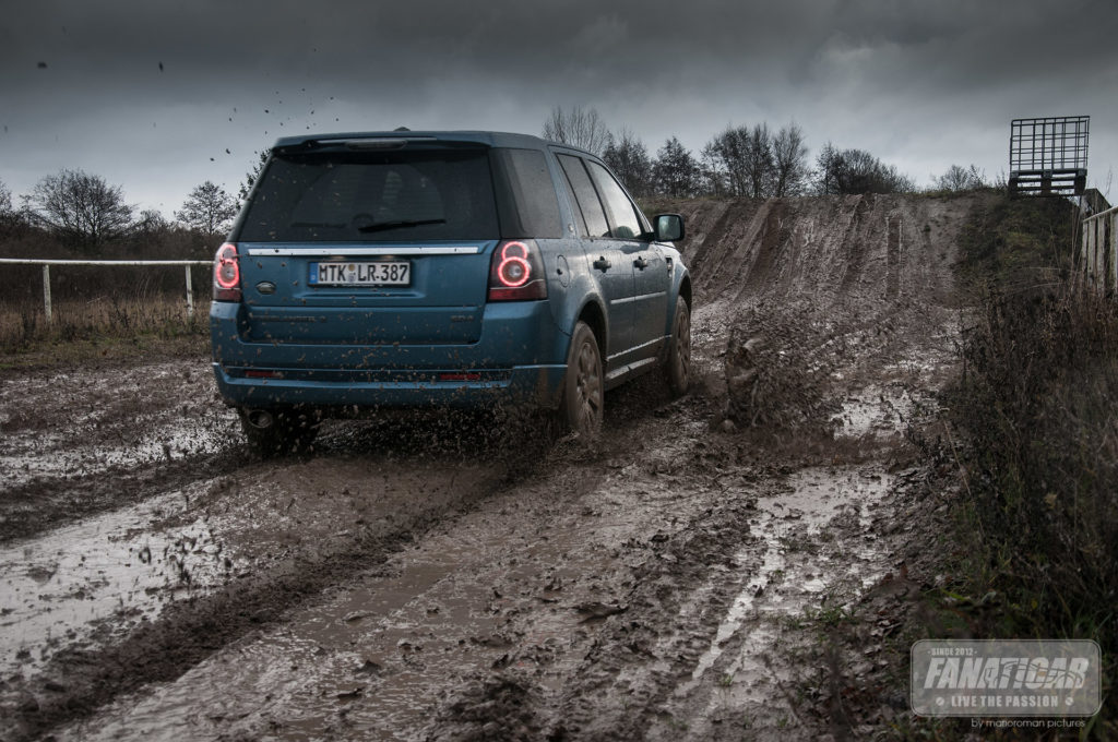 2013 Land Rover Freelander 2 by marioroman pictures - Fanaticar Magazin