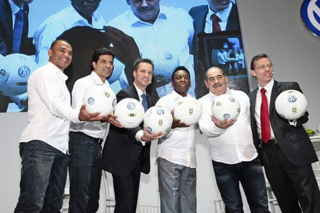 Volkswagen verpflichtet sechs brasilanische Fußballikonen als Botschafter - Fanaticar Magazin