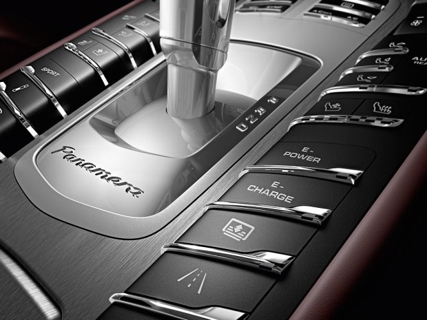 2013 Panamera S E-Hybrid - Innenraum - Fanaticar Magazin