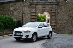 Mitsubishi ASX 2.2 DI-D 4WD Automatik - Fanaticar
