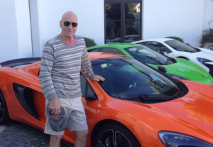 Sir Patrick Stewart & McLaren 650s - Fanaticar Magazin