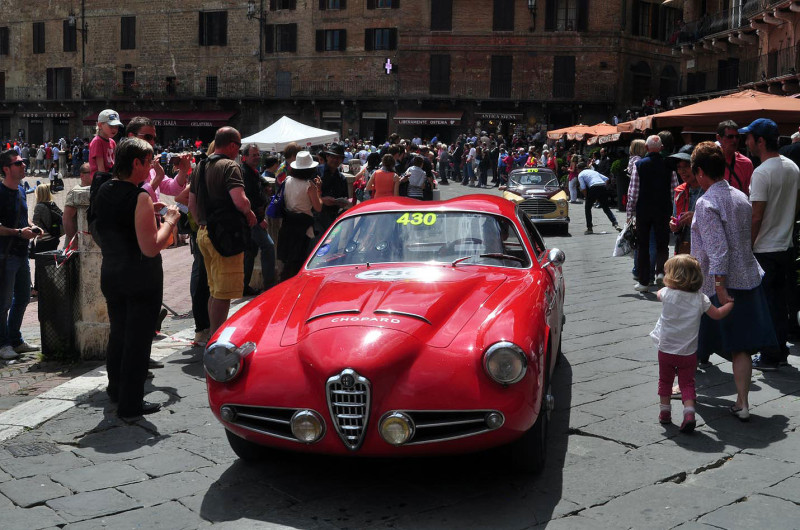 Alfa Romeo Giulietta auf der Mille Miglia 2014 - Fanaticar Magazin