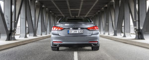 Hyundai Genesis Limousine - Fanaticar Magazin