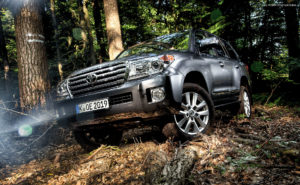 2014 Toyota Land Cruiser V8 Diesel - Fanaticar Magazin