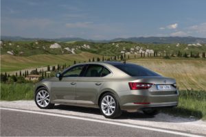 2016 Skoda Superb Limousine | Fanaticar Magazin