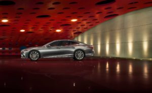 2017 Lexus LS | Fanaticar Magazin