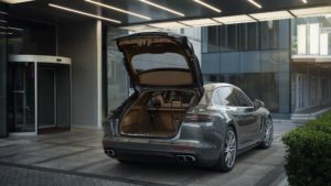 2018 Porsche Panamera Sport Turismo - Fanaticar