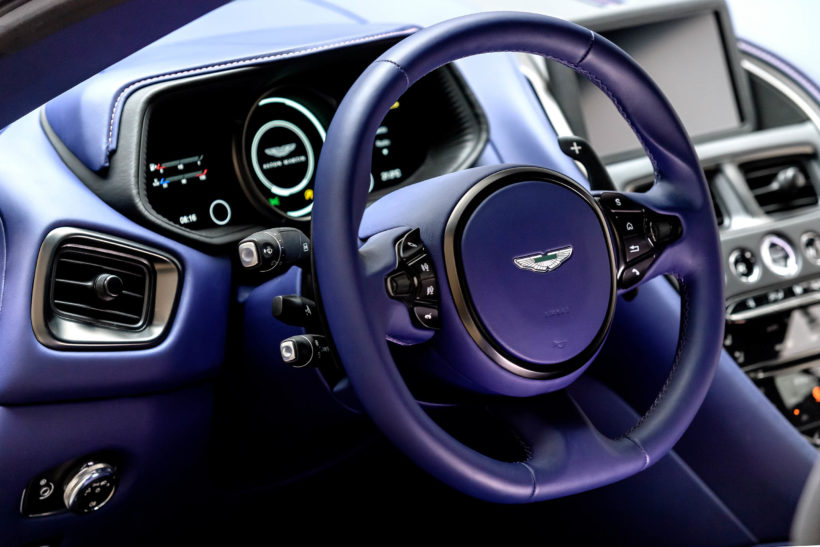 Aston Martin D11 V8 