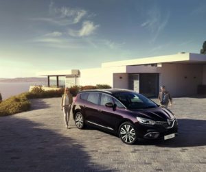 Renault Scénic Initiale Paris
