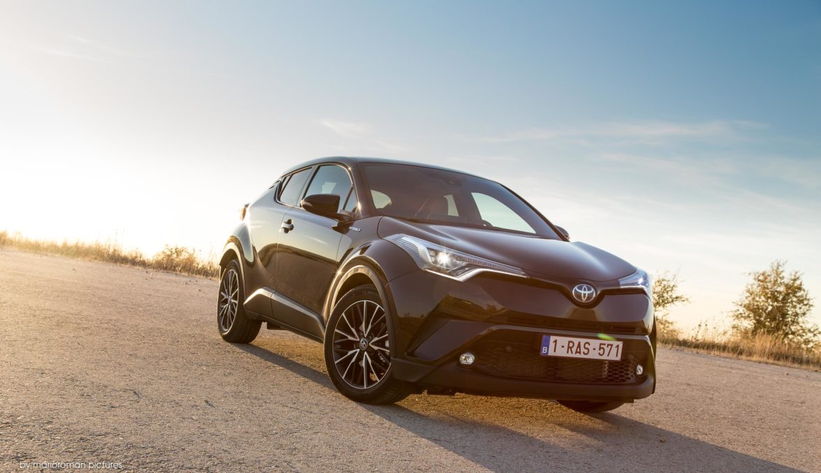 2017 Toyota C-HR Hybrid | Fanaticar Magazin