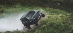 2020 New Land Rover Defender - James Bond 007