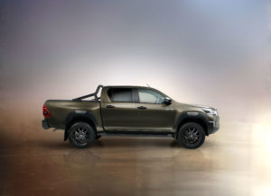 2020 Toyota Hilux "Invincible" - Fanaticar Magazin