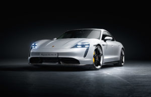 2020 Porsche Turbo Taycan S | Fanaticar Magazin