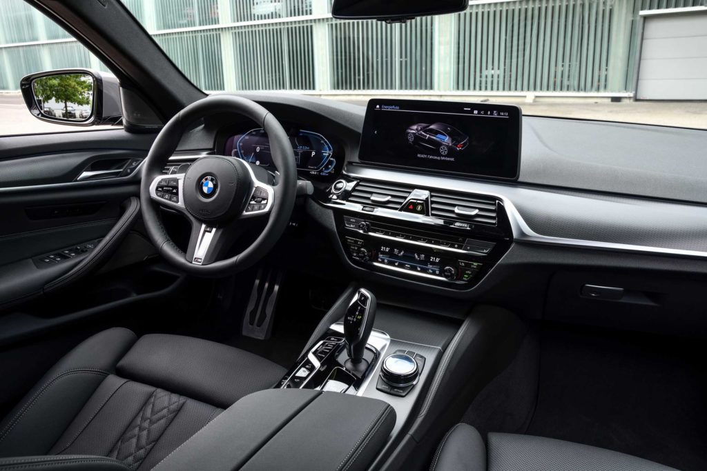 2021 BMW 545e xDrive | Fanaticar Magazin