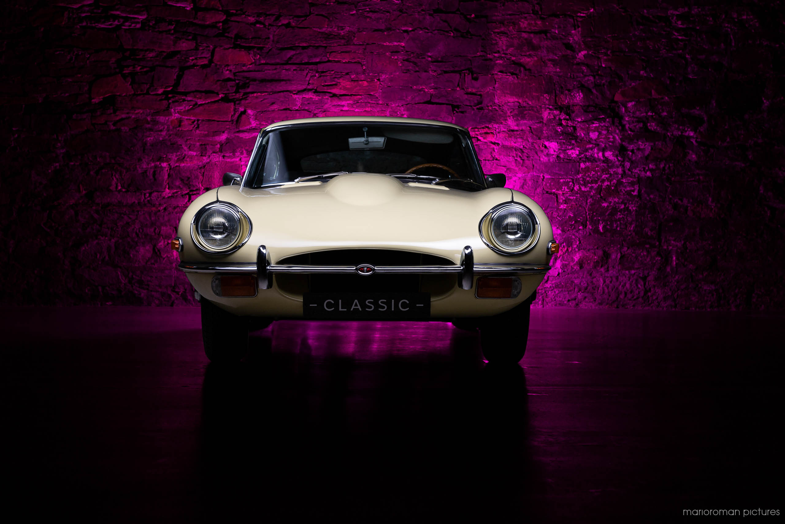 Jaguar E-Type | Fanaticar Magazin / MarioRoman Pictures