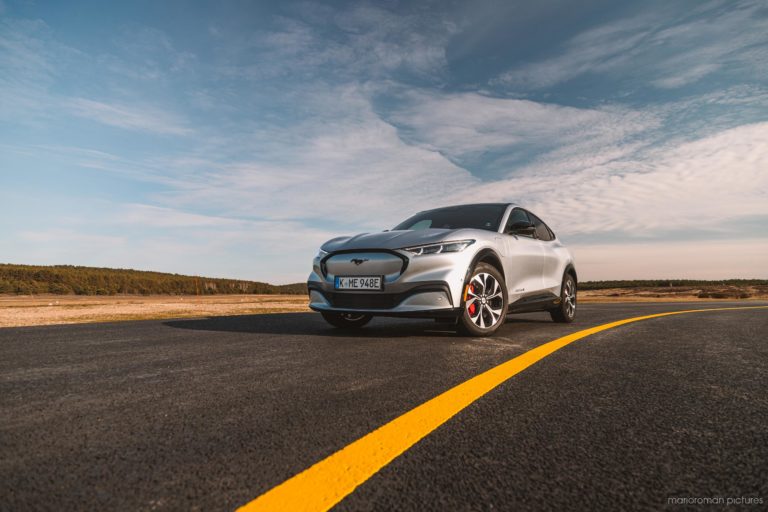 2021 Ford Mustang Mach-E | Fanaticar Magazin / MarioRoman Pictures