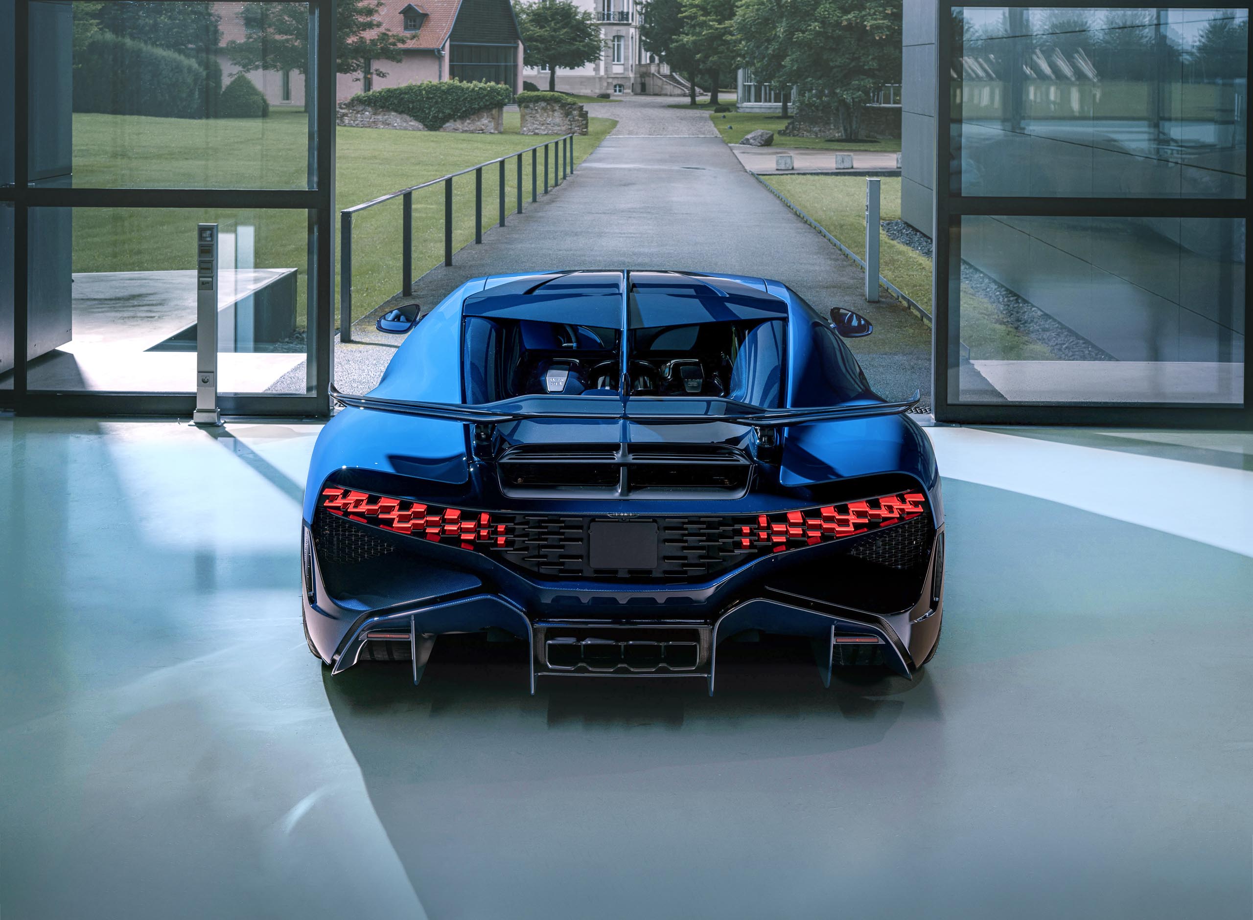2021 Bugatti Divo 1 | Fanaticar Magazin