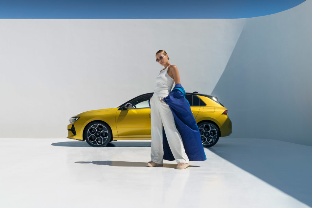 2022 Opel Astra PHEV | Fanaticar Magazin