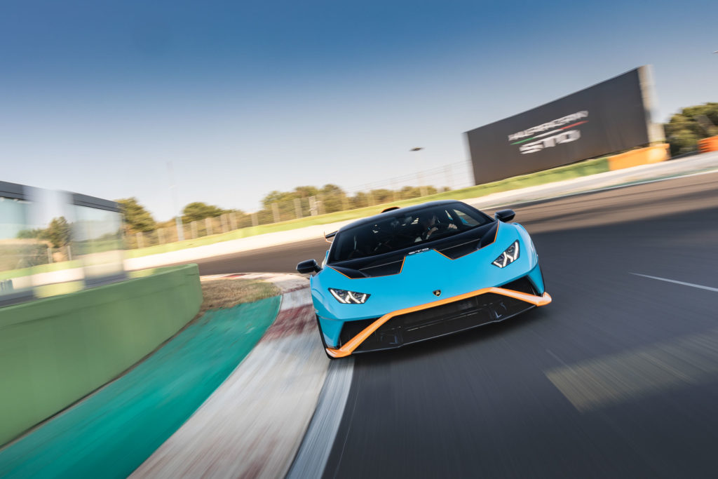 2021 Lamborghini Huracán STO | Fanaticar Magazin