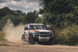 Land Rover Bowler Defender Challenge | Fanaticar Magazin