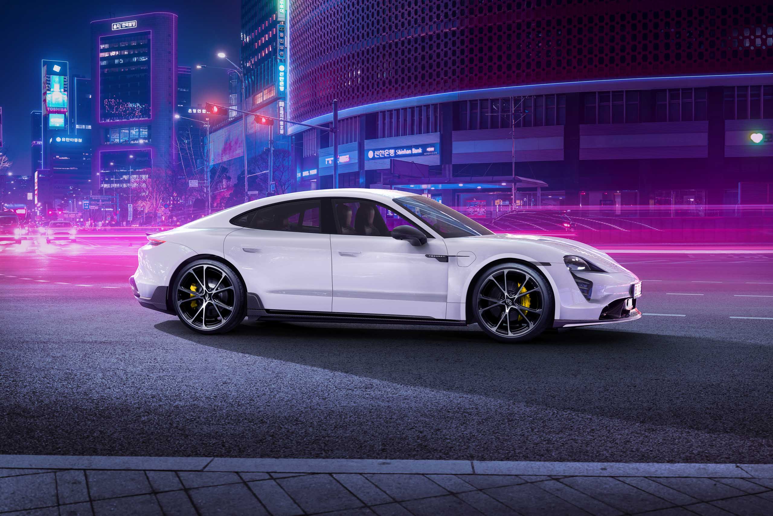 2021 Porsche Taycan - Techart Stylingpaket | Fanaticar Magazin