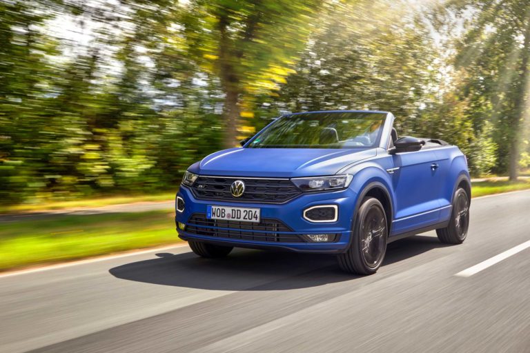 2021 Volkswagen T-Roc Cabriolet Edition Blue | Fanaticar Magazin