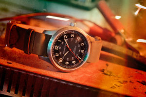 Hamilton Khaki Field Titanium Automatic "Far Cry 6" | Fanaticar Magazin