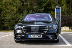 2021 Mercedes-Benz S 580 e 4MATIC | Fanaticar Magazin