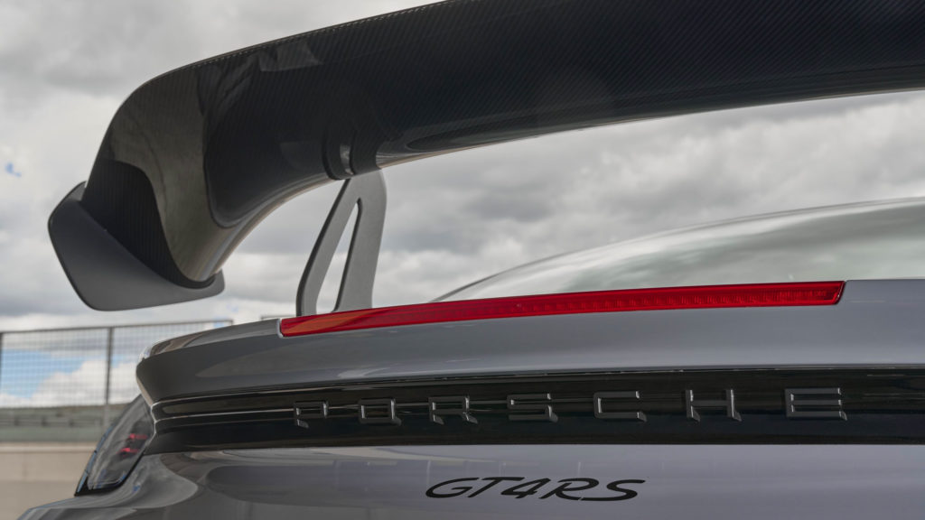 2021 Porsche 718 Cayman GT4 RS | Fanaticar Magazin