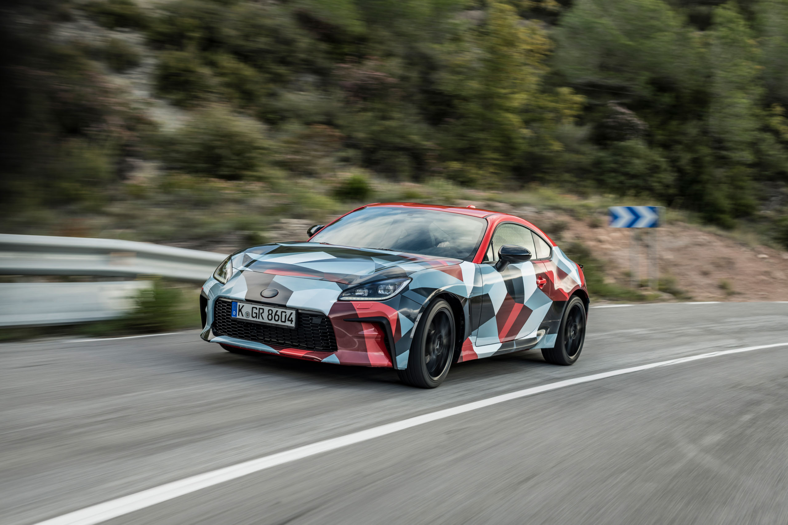 2022 Toyota GR 86 | Fanaticar Magazin