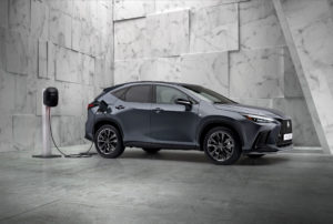 2022 Lexus NX 450h+ PHEV & Lexus NX350h Hybrid | Fanaticar Magazin