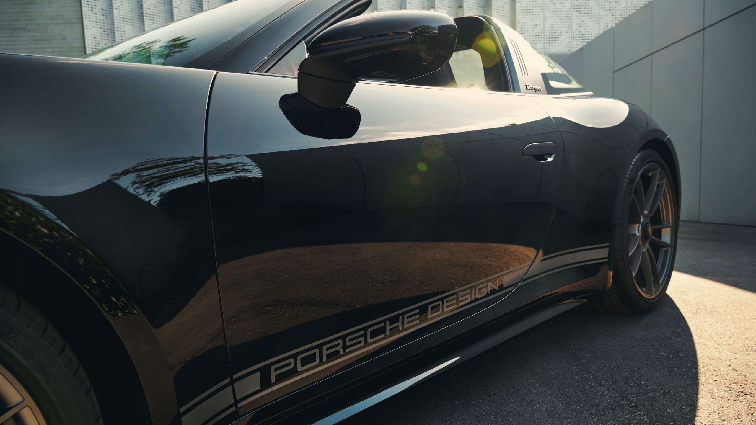 2022 Porsche 911 “Edition 50 Jahre Porsche Design” | Fanaticar Magazin