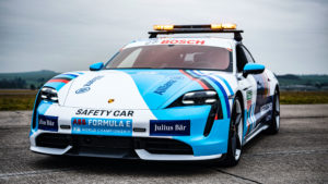 2022 Porsche Taycan Turbo S Formel E Safety Car | Fanaticar Magazin