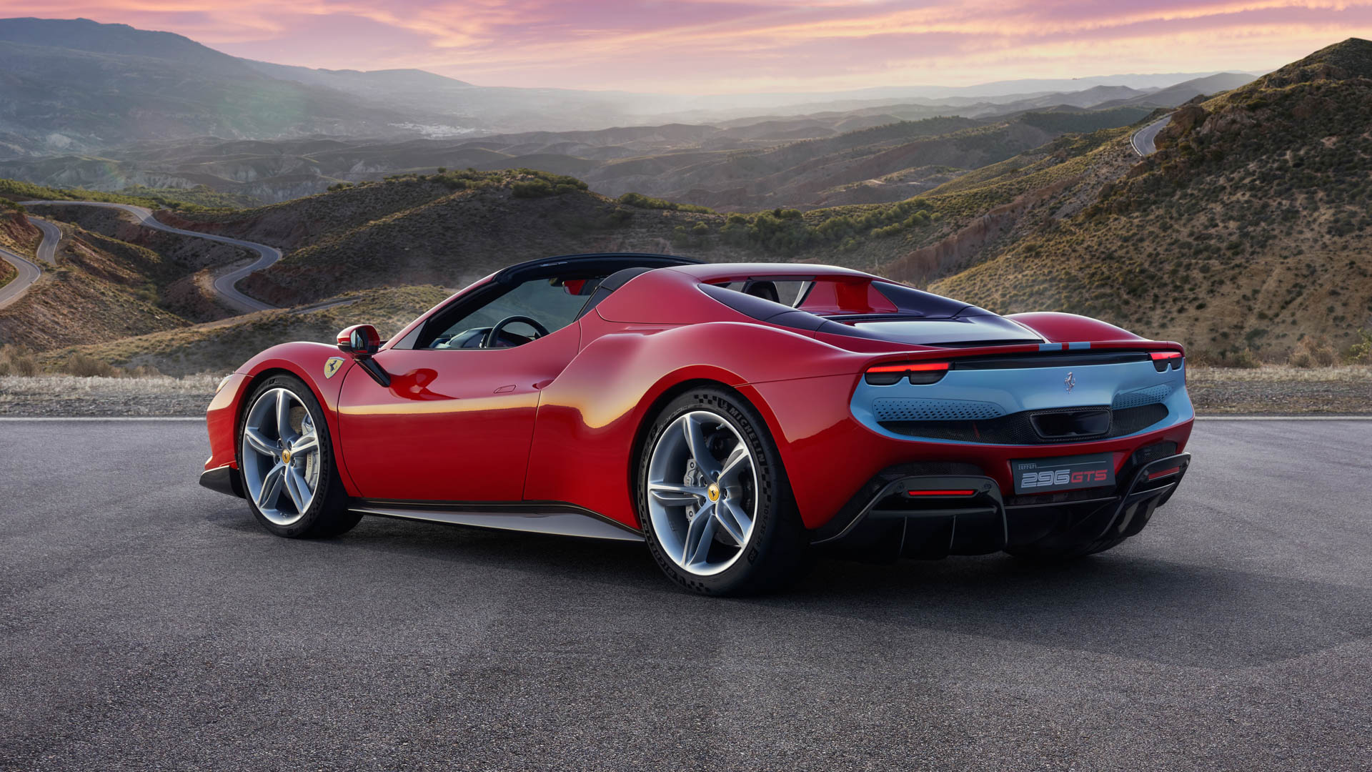 2022 Ferrari 296 GTS - Asseto Fiorano | Fanaticar Magazin